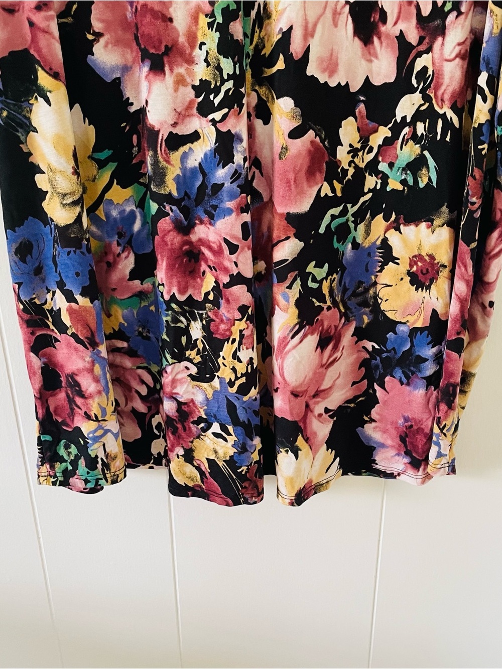 Floral V-Neck Blouse in Black and Pink - Soft Stretch Top - Picture 3 of 8